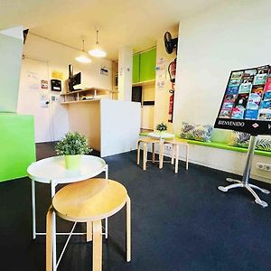 Hostel Central&Basic Universitat